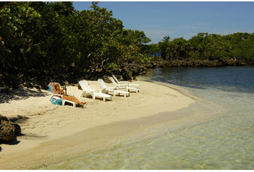 antonys key resort, roatan, bay islands, honduras, beach view