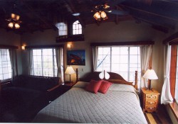 The Blue Tang Inn, a tropical paradise location right on the beach.